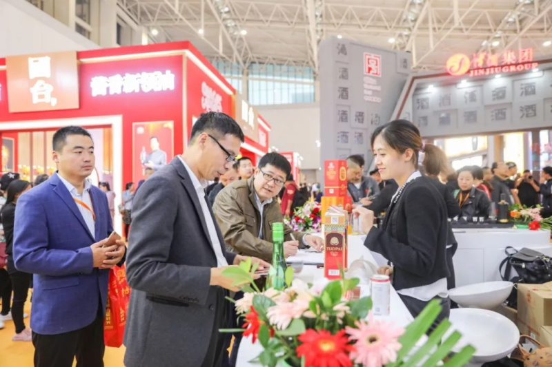 西安糖酒会2025成都春糖（春季糖酒会）休闲食品及地方特色食品酒店——梨园祥